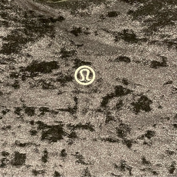 lululemon Special Edition Align Tank Crushed Velvet Black Size 10 - Picture 6 of 11